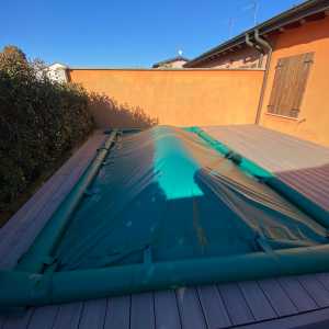 Produzione teli e tubolari in PVC per copertura piscine